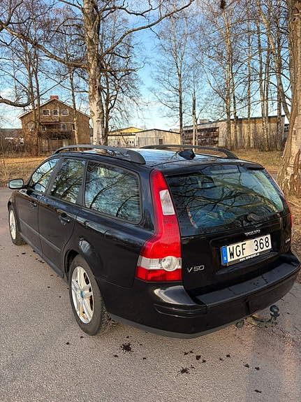 Volvo V50 7 of 14