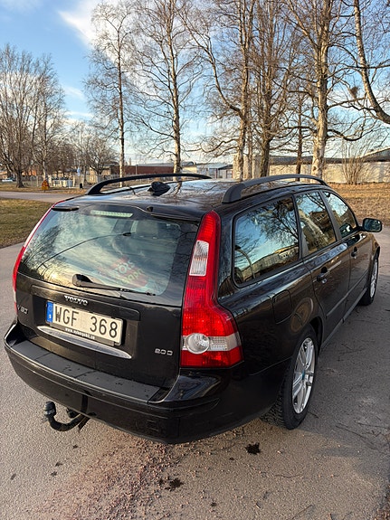 Volvo V50 5 of 14
