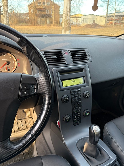 Volvo V50 11 of 14