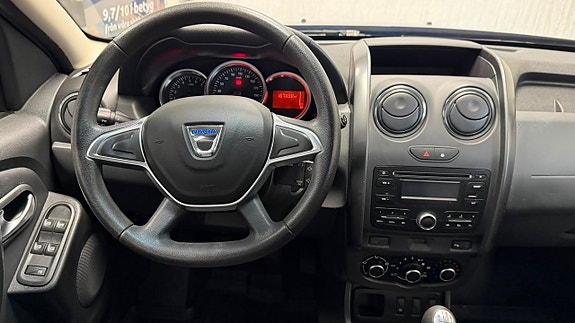 Dacia Duster 8 of 13