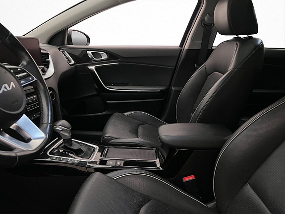 Kia Ceed 13 of 30