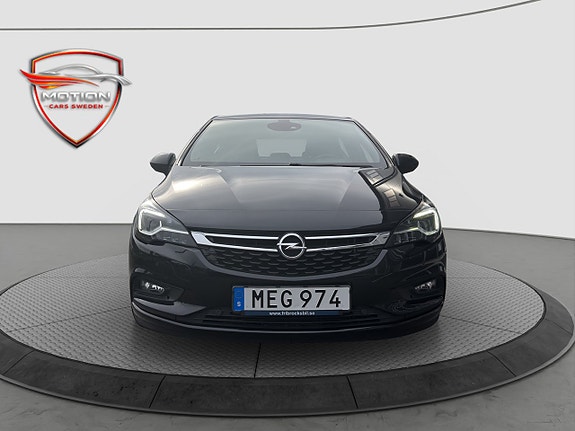 Opel Astra 2 of 5