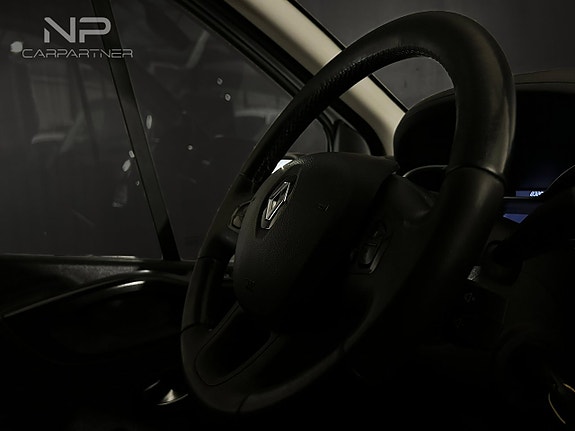 Renault Trafic 13 of 22