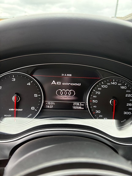 Audi A6 allroad 7 of 12