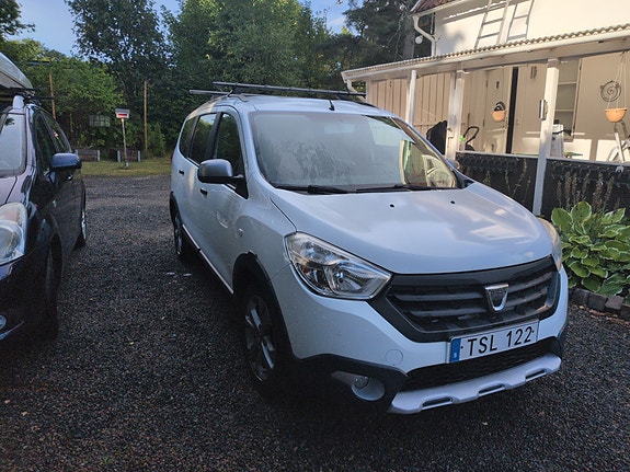Dacia Lodgy Stepway 2 of 9