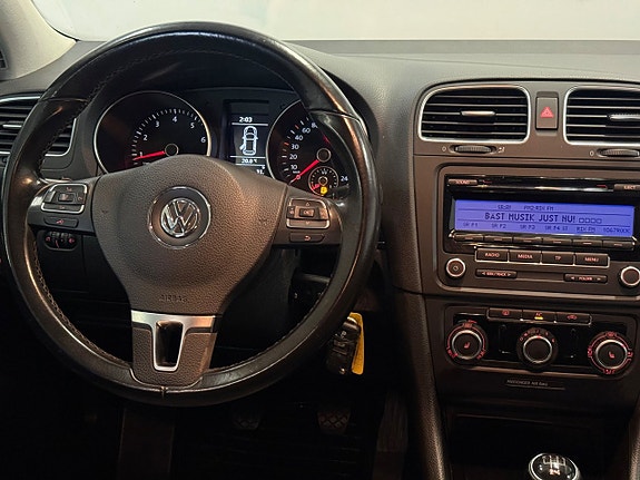Volkswagen Golf VI 15 of 24