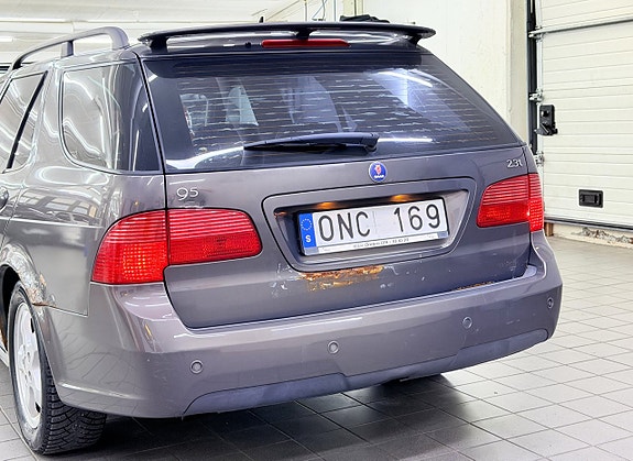 Saab 9-5 7 of 17