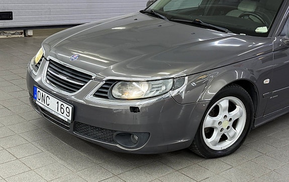 Saab 9-5 4 of 5