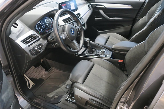 BMW X1 5 of 5