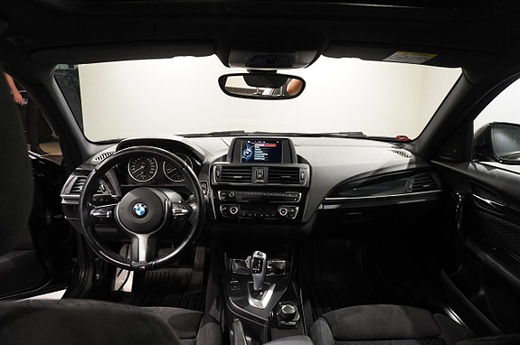 BMW 118d 11 of 15