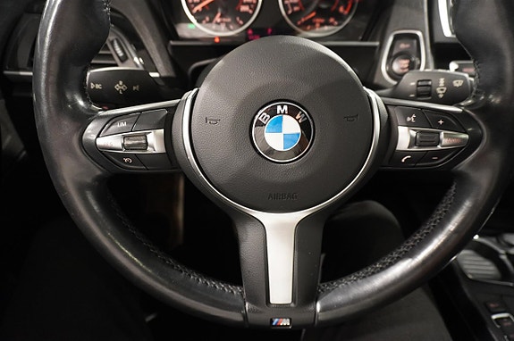 BMW 118d 14 of 15