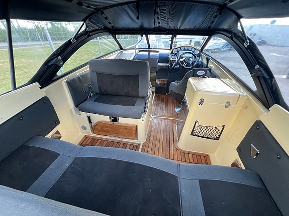Askeladden Z7 -07 | Mercruiser 5.0 MPI | Sötvatten | 270 tim 4 of 5