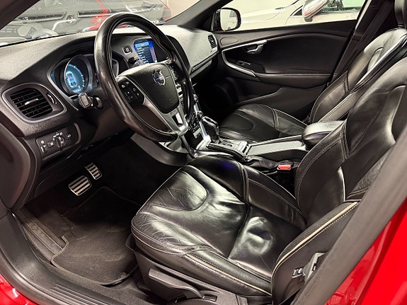 Volvo V40 22 of 27
