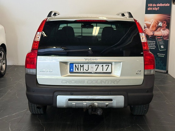 Volvo XC70 5 of 24