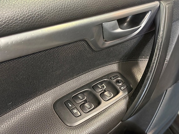 Volvo XC70 7 of 24
