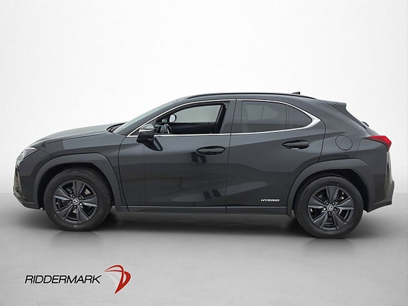 Lexus UX250h 4 of 30
