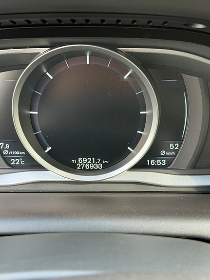 Volvo XC60 11 of 11
