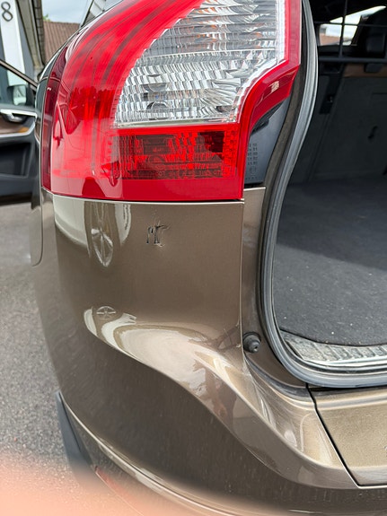 Volvo XC60 7 of 11