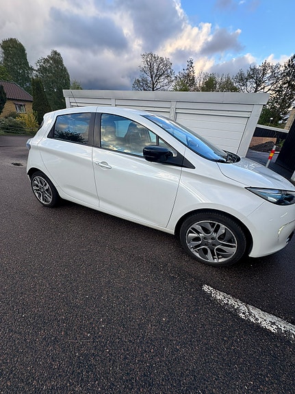 Renault Zoe 2 of 6