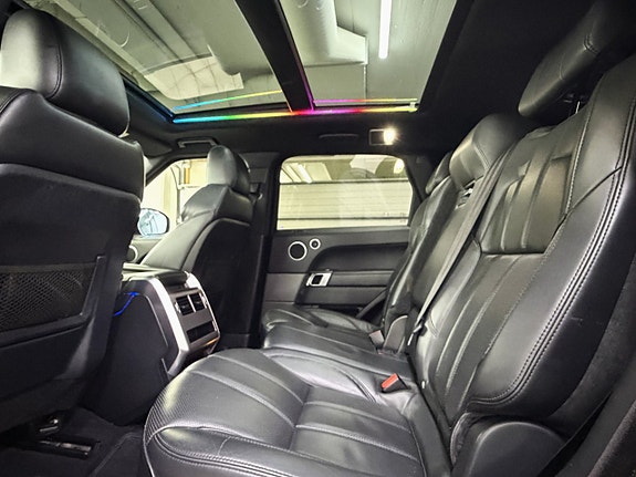Land Rover Range Rover Sport 13 of 27