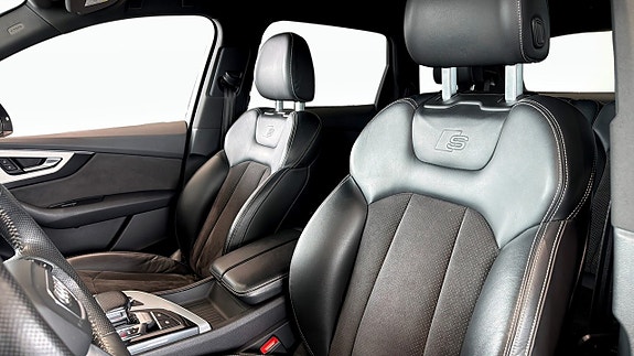 Audi Q7 8 of 21
