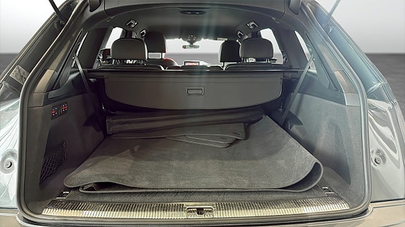 Audi Q7 12 of 21