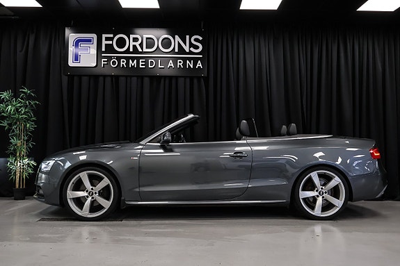 Audi A5 2 of 5