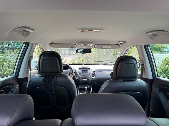 Hyundai ix35 4 of 8
