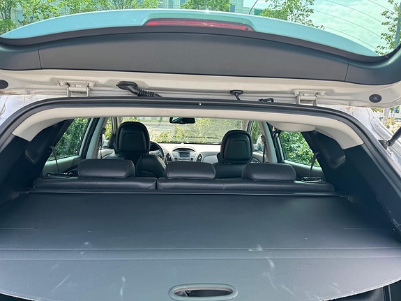 Hyundai ix35 8 of 8