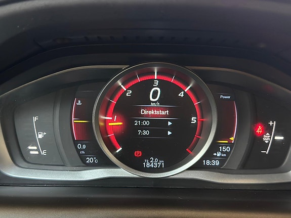 Volvo XC60 13 of 17