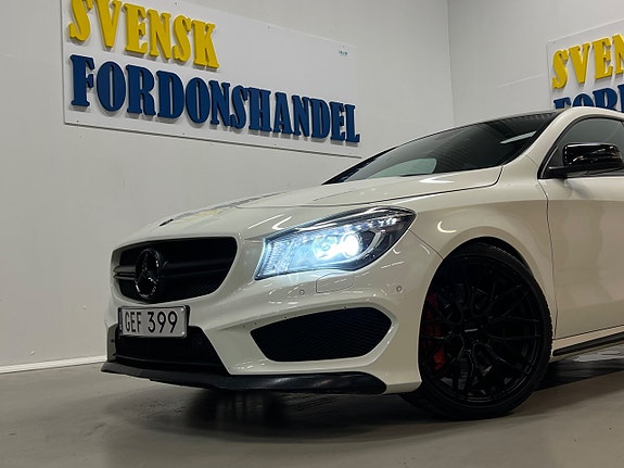 Mercedes-Benz CLA45 3 of 5