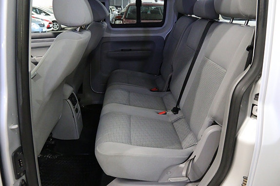 Volkswagen Caddy Maxi 9 of 14