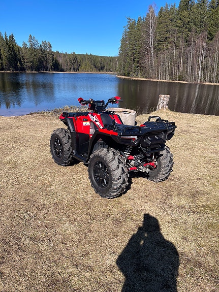 Polaris Sportsman XP 1000 2 of 8