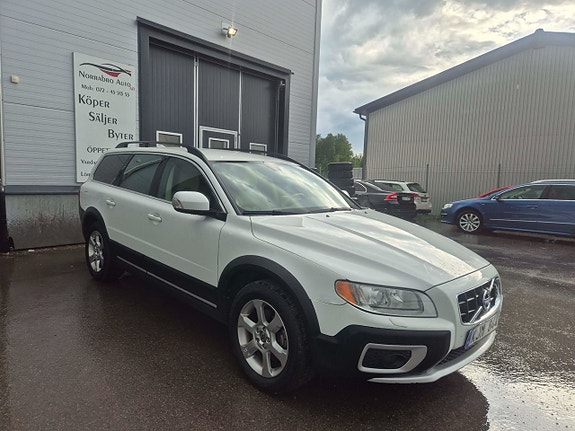 Volvo XC70 10 of 19