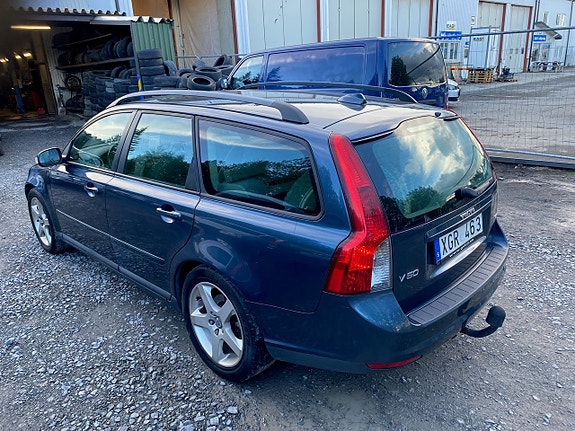 Volvo V50 8 of 9