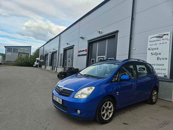 Toyota Corolla Verso 15 of 16