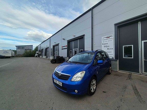 Toyota Corolla Verso 14 of 16