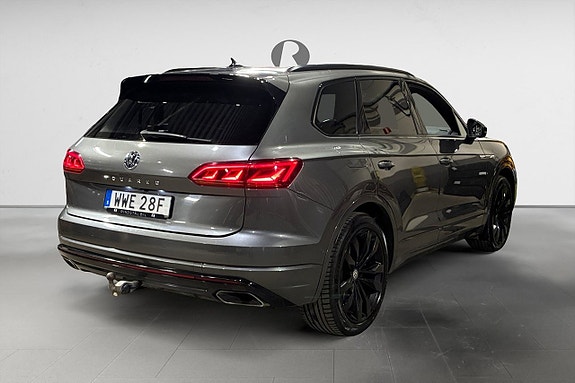 Volkswagen Touareg 7 of 17