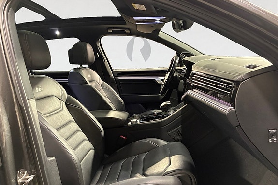 Volkswagen Touareg 15 of 17