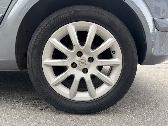Opel Astra 4 of 5