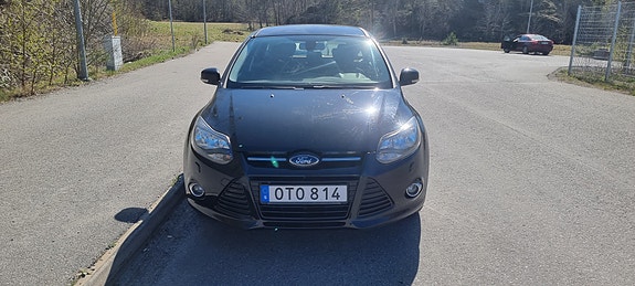 Ford Focus 2 of 5