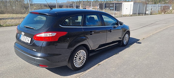 Ford Focus 5 of 5