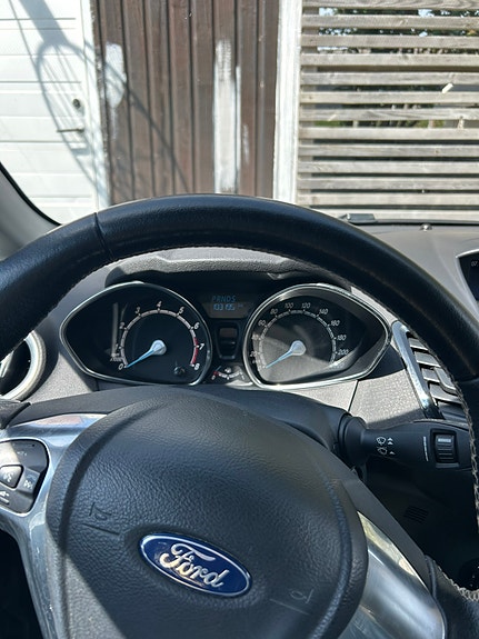 Ford Fiesta 6 of 11