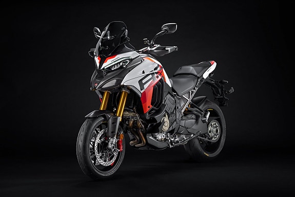 Ducati Multistrada V4 RS 2 of 5
