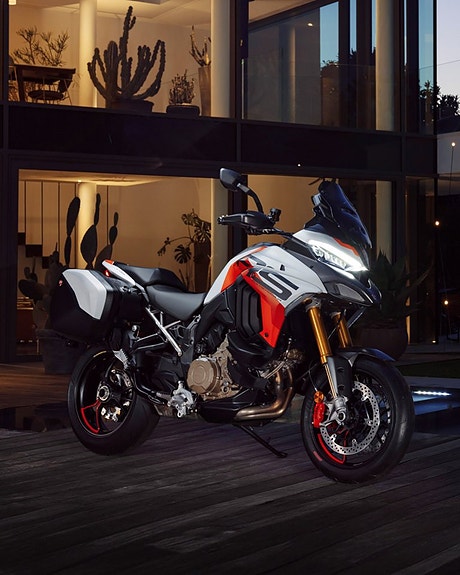 Ducati Multistrada V4 RS 3 of 5
