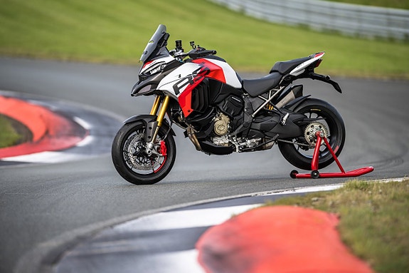 Ducati Multistrada V4 RS 5 of 5