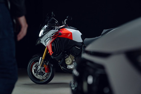 Ducati Multistrada V4 RS 4 of 5