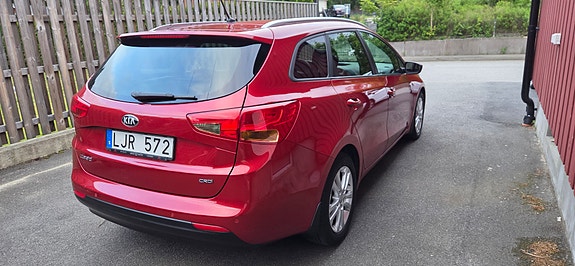 Kia Ceed 4 of 10