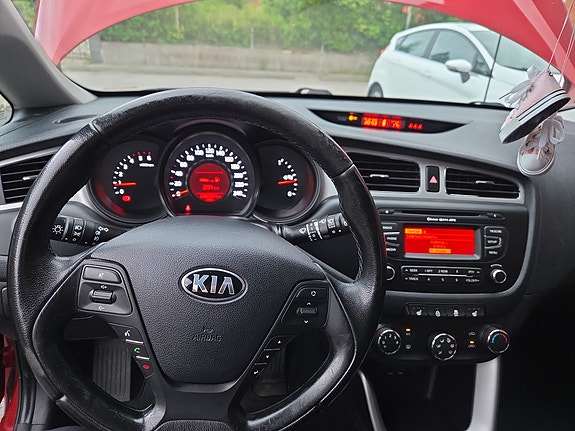 Kia Ceed 10 of 10