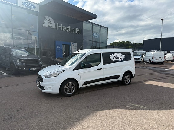 Ford Transit Connect 2 of 5